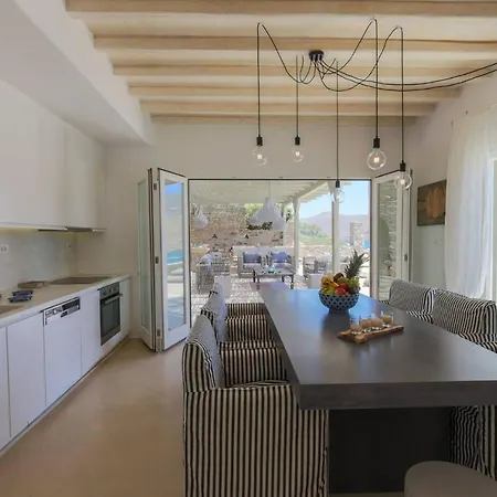 Villa Elite Mykonos Roxane Private Pool 6 Bedrooms Beachfront Ftelia *