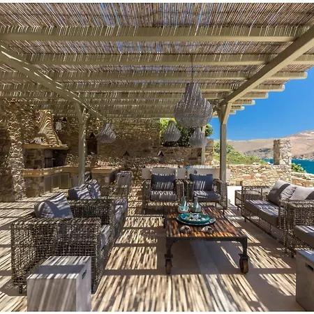 Villa Elite Mykonos Roxane Private Pool 6 Bedrooms Beachfront Ftelia